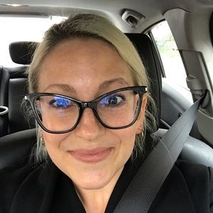 Meet your Posher, Sophie